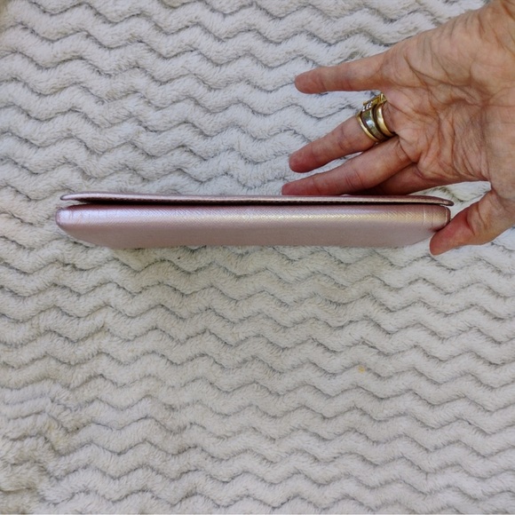 Burberry Pink Champagne Long Wallet - Picture 2 of 9